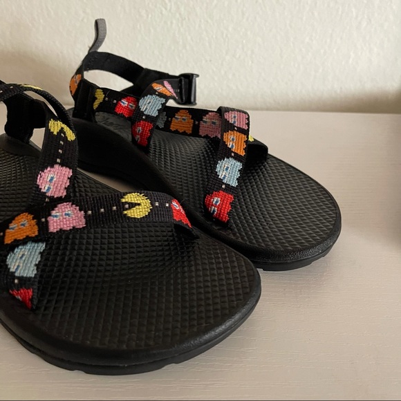 Chacos | Classic Pac-Man Sandals - Picture 3 of 7